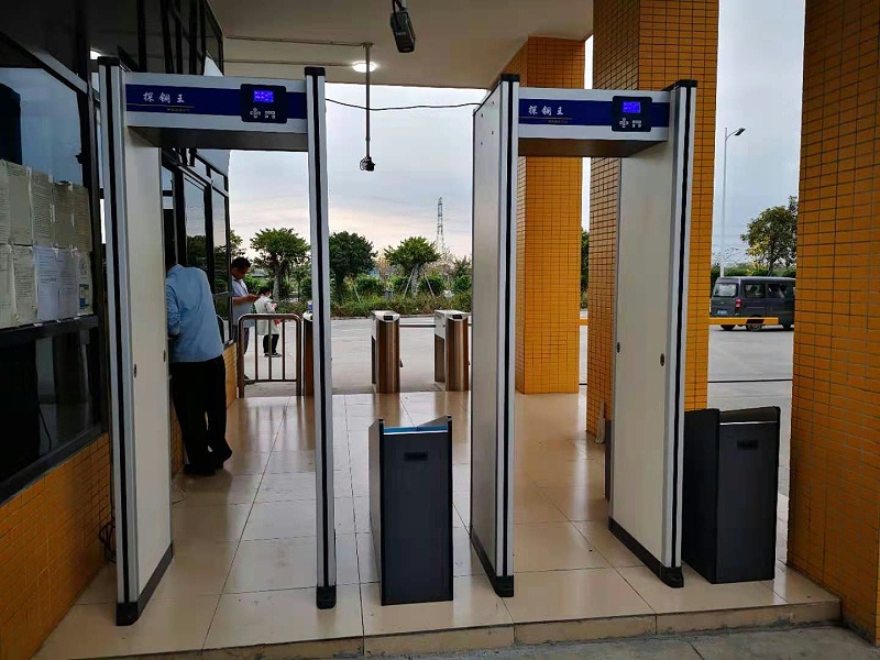 探銅安檢門(mén)